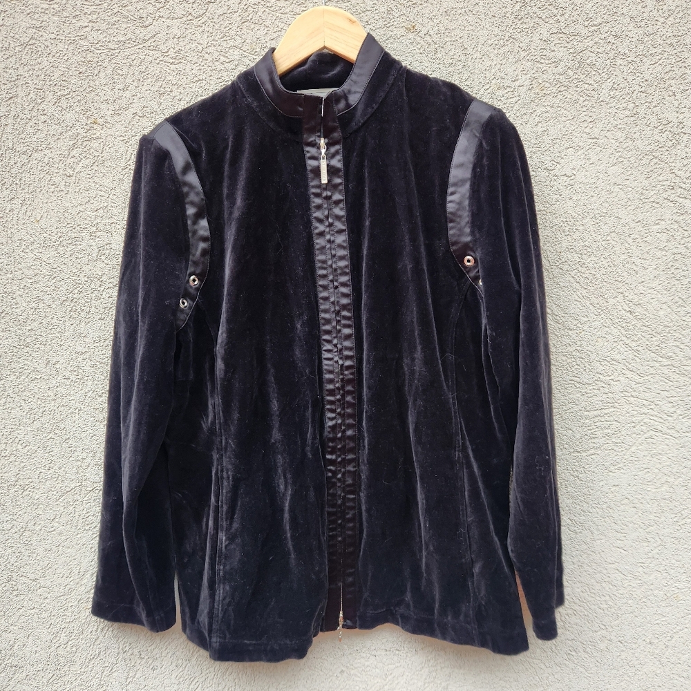 ST JOHN Sport Women's Velour Jacket Large Black Classic Made USA